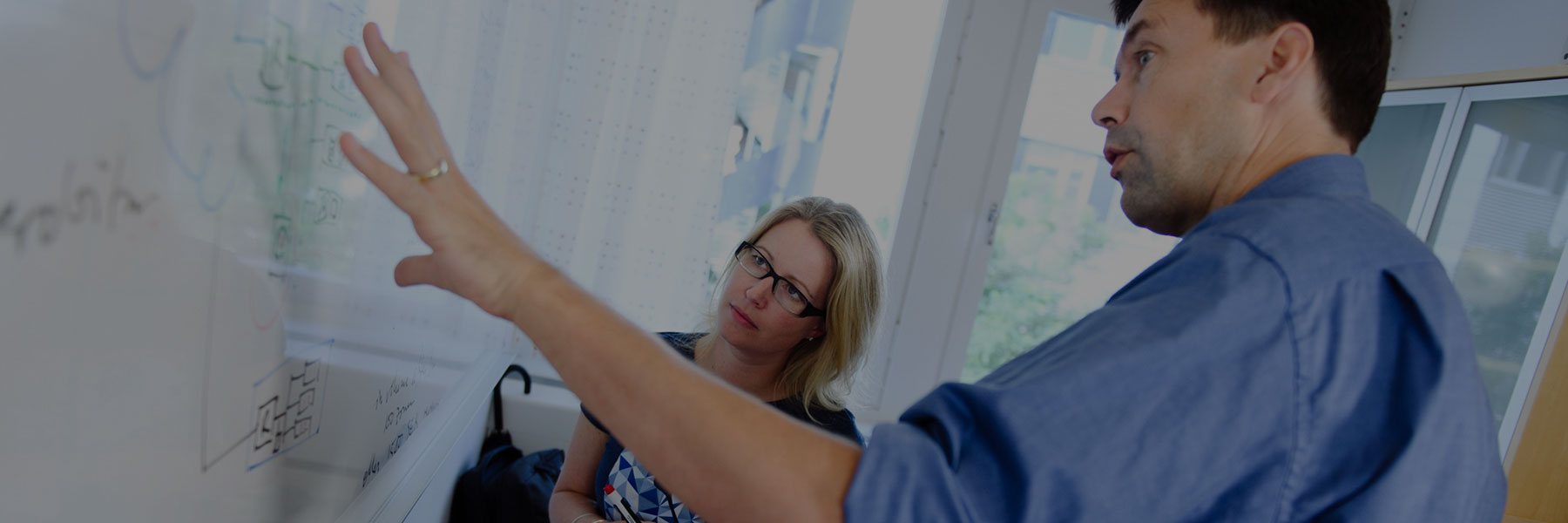 Netnod office Carina and Johan